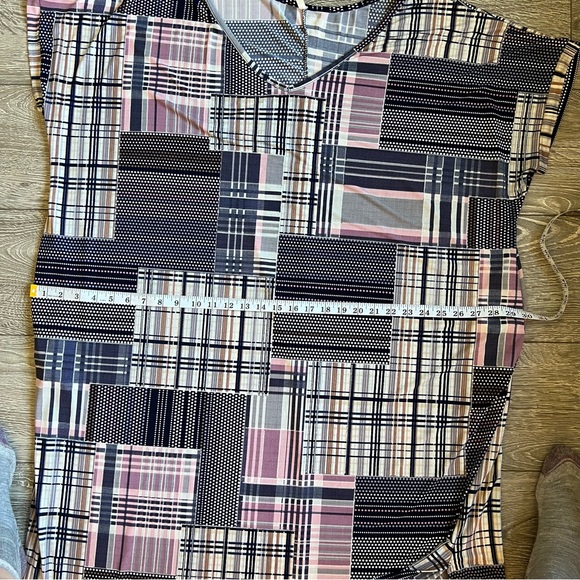 42 POPS Plus Size Plaid Maxi Dress - V-Neck, Pockets, Side Slits - Size 3X EUC - Picture 9 of 12